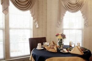 Dining at Charter Senior Living of Cookeville